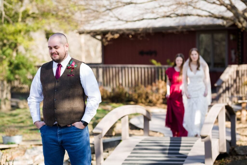 Real wedding at Grandpas Barn, Mountain Home AR