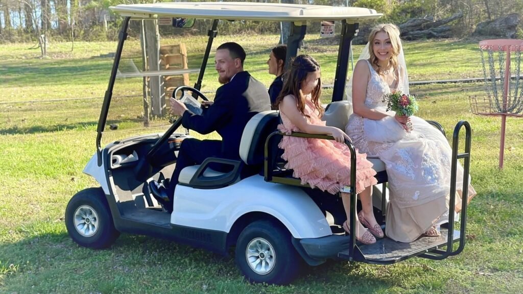 Real wedding at Grandpas Barn, Mountain Home AR